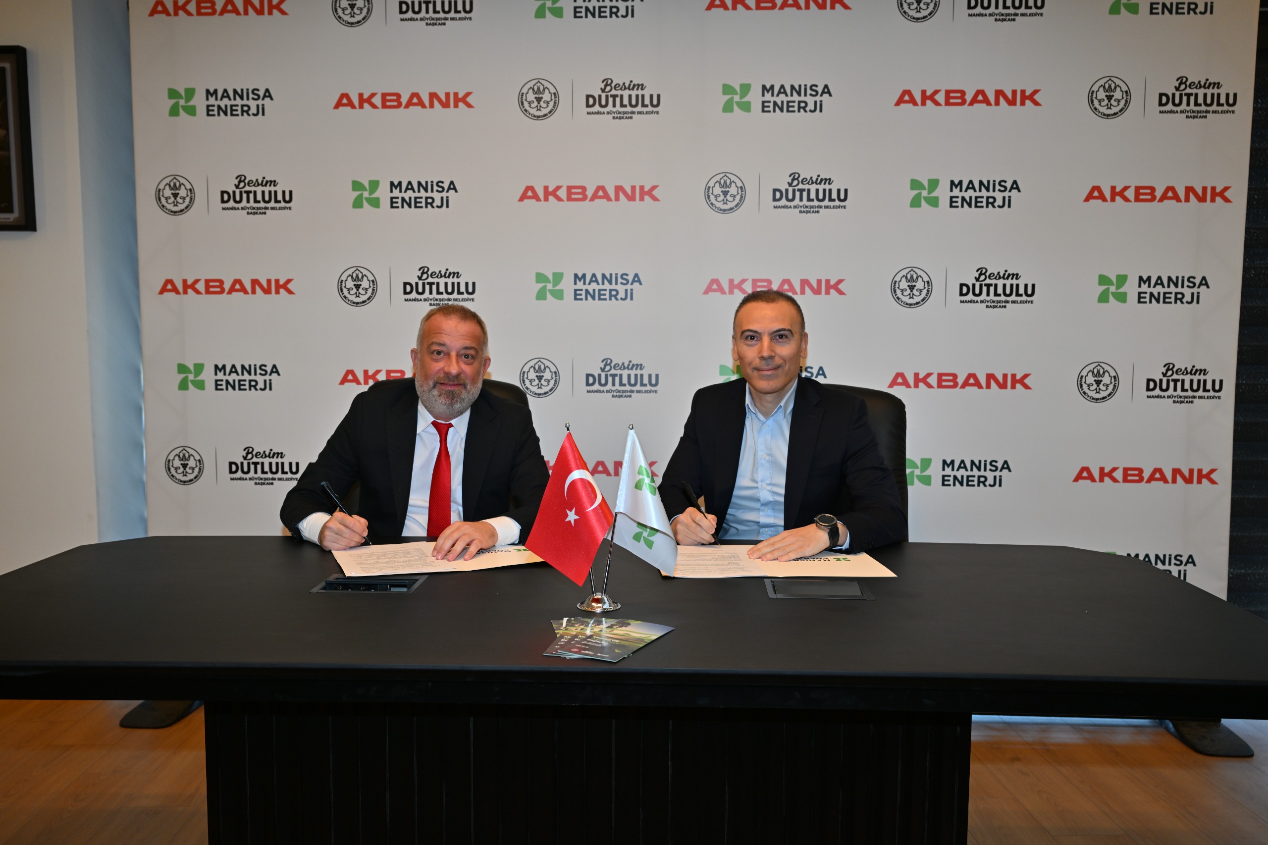 Manisa Enerji ve Akbank’tan Çatı GES Yatırımları İçin İş Birliği